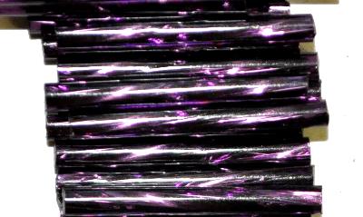 Glasperlen / Stiftperlen getwistet, 
 von Preciosa Ornella Tschechien hergestellt, 
 violett mit Silbereinzug