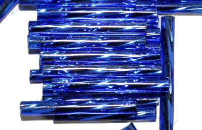 Glasperlen / Stiftperlen getwistet,
 hergestellt von Preciosa Ornella Tschechien, 
 blau mit Silbereinzug