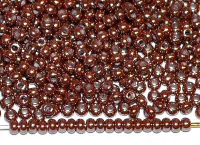 Rocailles von Ornella Preciosa Tschechien,
 braun opak / schimmernd (lüster)