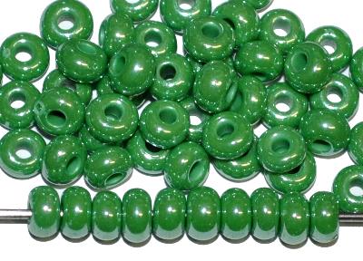 Rocailles von Ornella Preciosa Tschechien, grün opak / schimmernd (lüster)