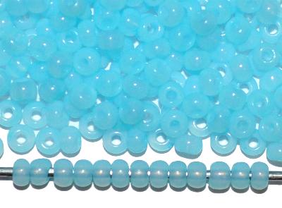 Rocailles von Ornella Preciosa Tschechien, Opalglas türkis