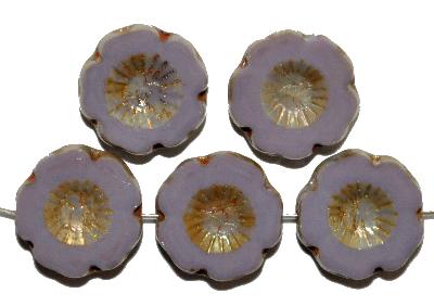 Glasperlen / Table Cut Beads
 violett opak,
 Blüten geschliffen mit burning silver picasso finish