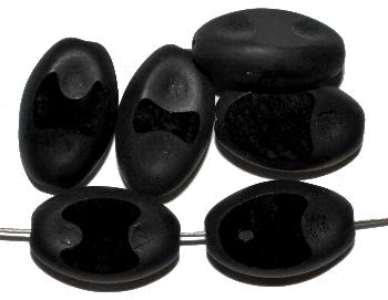 Glasperlen / Table Cut Beads
 schwarz opak Rand mattiert ( frostet ),
 hergestellt in Gablonz / Tschechien