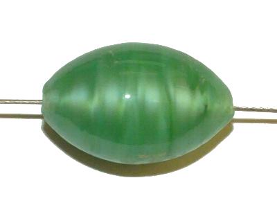 Wickelglasperlen Olive, grün Perlettglas,
 in den 1930/1940 Jahren in Gablonz/Böhmen von Hand gefertigt