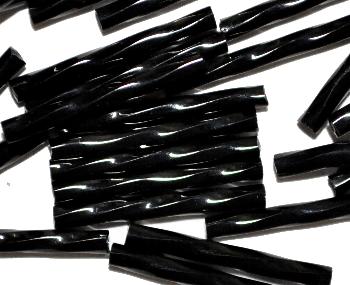 Glasperlen / Stiftperlen getwistet,
 von Preciosa Ornella Tschechien hergestellt,
 schwarz opak