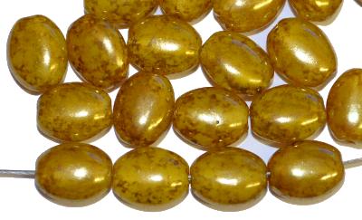 Glasperlen Olive flach
 gelb mit goldlüster,
 hergestellt in Gablonz / Tschechien, 