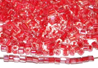 2-cut-Beads / Schnittperlen von Ornella Preciosa Tschechien, kristall mit lüster 
 Farbeinzug rot