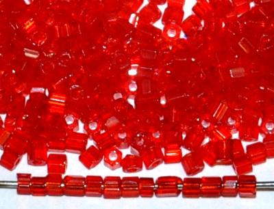 2 cut beads von Ornella Preciosa Tschechien,
 rot transp.