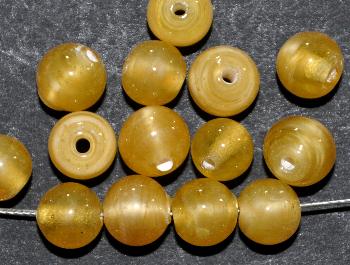 Wickelglasperlen, gelb Perlettglas,
 in den 1930/1940 Jahren in Gablonz/Böhmen von Hand gefertigt