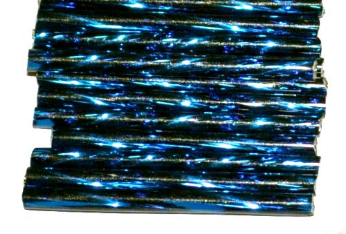 Glasperlen / Stiftperlen getwistet, extra lang,
 von Preciosa Ornella Tschechien hergestellt,
 montanablau mit Silbereinzug