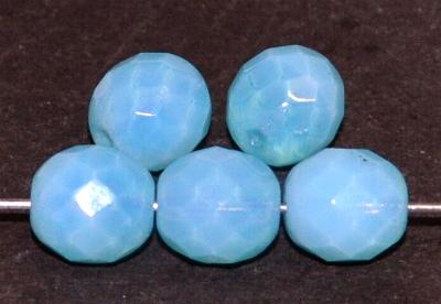 facettierte Glasperlen türkisblau opal, hergestellt in Gablonz / Tschechien
