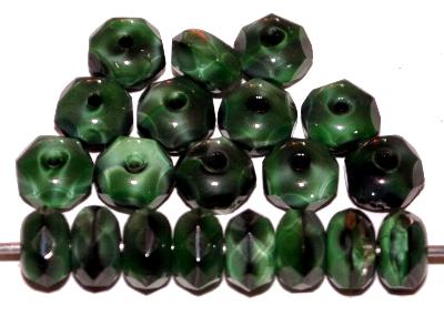 Glasperlen Linse mit facettiertem Rand Perlettglas grün, hergestellt in Gablonz / Tschechien