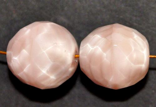 facettierte Glasperlen,  Perlettglas zart apricot silk, hergestellt in Gablonz / Tschechien