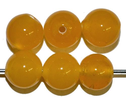 Wickelglasperlen, amber, 
 in den 1930/1940 Jahren in Gablonz/Böhmen von Hand gefertigt