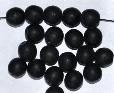 Glasperlen rund schwarz mattiert (frostet), hergestellt in Gablonz / Tschechien
