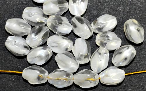 Glasperlen Nuggets
 kristall weiß,
 hergestellt in Gablonz / Tschechien