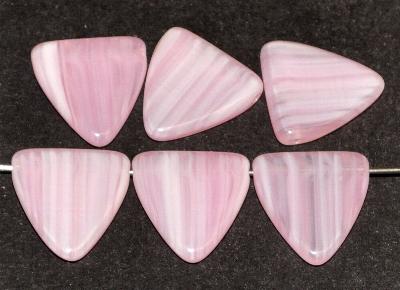 Glasperlen Dreiecke Mischglas rosa marmoriert, hergestellt in Gablonz Tschechien