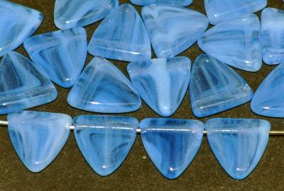 Glasperlen Dreiecke blau transp. marmoriert, hergestellt in Gablonz Tschechien