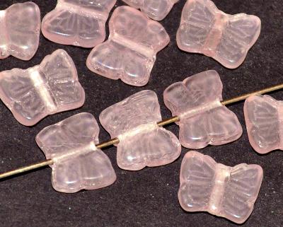 Glasperlen Schmetterlinge 
 rosa transparent mattiert, 
 hergestellt in Gablonz / Tschechie