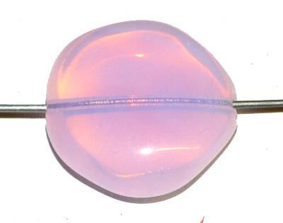 Glasperle Nugget
 Opalglas rosa,
 hergestellt in Gablonz / Tschechien
