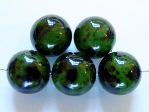 Glasperlen Wachsperlen
 rund grün schwarz gesprenkelt