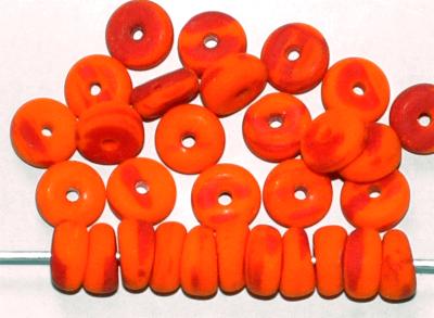 Glasperlen / Kakamba Beads, orange rot opak, in den 1920/30 Jahren in Gablonz/Böhmen, für den Afrikahandel hergestellt