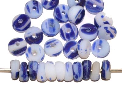 Glasperlen / Kakamba Beads, weiß blau opak, in den 1920/30 Jahren in Gablonz/Böhmen, für den Afrikahandel hergestellt