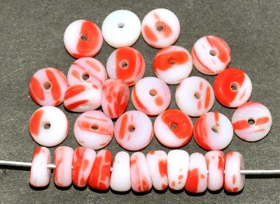 Glasperlen / Kakamba Beads, weiß rot opak, in den 1920/30 Jahren in Gablonz/Böhmen, für den Afrikahandel hergestellt