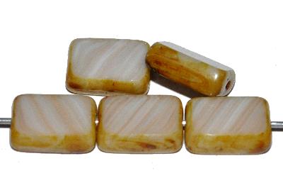 Glasperlen / Table Cut Beads 
 geschliffen,
 beige opak marmoriert,
 hergestellt in Gablonz / Tschechien