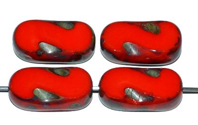 Glasperlen / Table Cut Beads geschliffen
 rot opak mit picasso finish,
 hergestellt in Gablonz / Tschechien