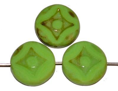 Glasperlen / Table Cut Beads
 grün opak,
 geschliffen mit antik finish,
 hergestellt in Gablonz / Tschechien