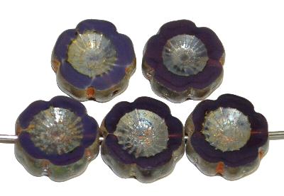 Glasperlen / Table Cut Beads Blüten geschliffen
 Opalglas mit picasso finish,
 hergestellt in Gablonz / Tschechien