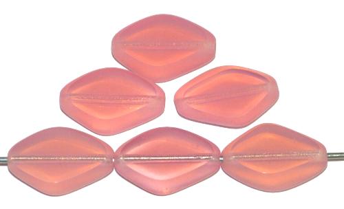 Glasperlen / Table Cut Beads 
 geschliffen, Opalglas rosa, Rand mattiert (frostet)
 hergestellt in Gablonz / Tschechien