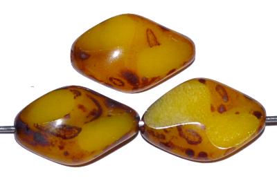 Glasperlen / Table Cut Beads
 geschliffen,
 Alabasterglas gelb mit picasso finish,
 hergestellt in Gablonz Tschechien