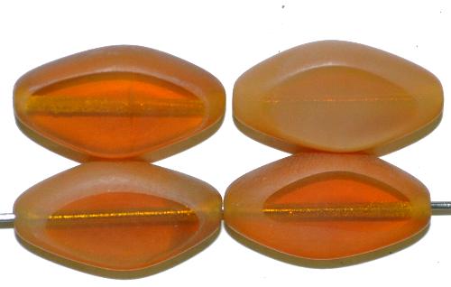 Glasperlen / Table Cut Beads
 geschliffen, Opalglas butterscotch
 Rand mattiert (frostet),
 hergestellt in Gablonz / Tschechien