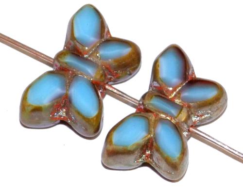 Glasperlen / Table Cut Beads Schmetterlinge 
 geschliffen, hellblau opak mit picasso finish, 
 hergestellt in Gablonz Tschechien