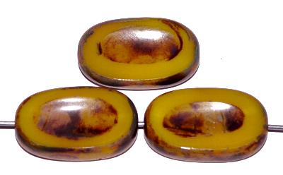 Glasperlen / Table Cut Beads
 geschliffen,
 Alabasterglas gelb mit picasso finish, hergestellt in Gablonz / Tschechien