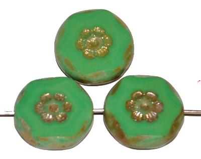 Glasperlen geschliffen / Table Cut Beads,
 grün opak, mit eingepägtem Blütenornament,
 und burning silver picasso finish, hergestellt in Gablonz / Tschechien