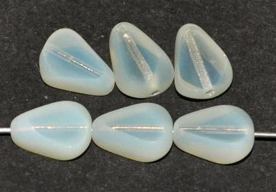 Glasperlen / Table Cut Beads geschliffen, Opalglas moonstone Rand mattiert (frostet), hergestellt in Gablonz / Tschechien
