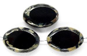 Glasperlen / Table Cut Beads
 geschliffen
 schwarz mit picasso finish