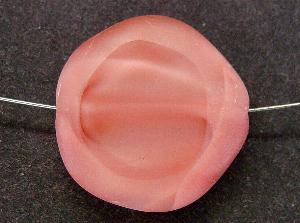 Glasperlen / Table Cut Beads
 geschliffen, Perlettgls rosa Rand mattiert (frostet),
 hergestellt in Gablonz / Tschechien