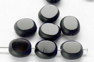 Glasperlen / Table Cut Beads
 Olive geschliffen
 schwarz, Rand mattiert