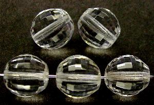 Glasperlen geschliffen
 kristall,
 hergestellt in Gablonz / Tschechien