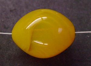 Glasperlen aus Gablonz/Böhmen um 1920 hergestellt Trade Beads ''Bohemian egg''für den Afrikahandel