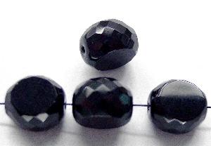 Glasperlen / Table Cut Beads
 geschliffen, Rand mit Facettenschliff
 schwarz