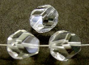 geschliffene Glasperlen
 kristall