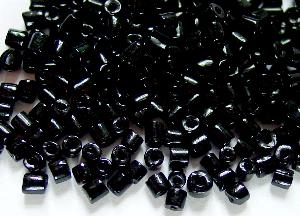 Glasperlen / 2-cut Beads in den 1920/30 Jahren in Gablonz/Böhmen hergestellt, schwarz