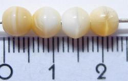 Glasperlen creme marmoriert